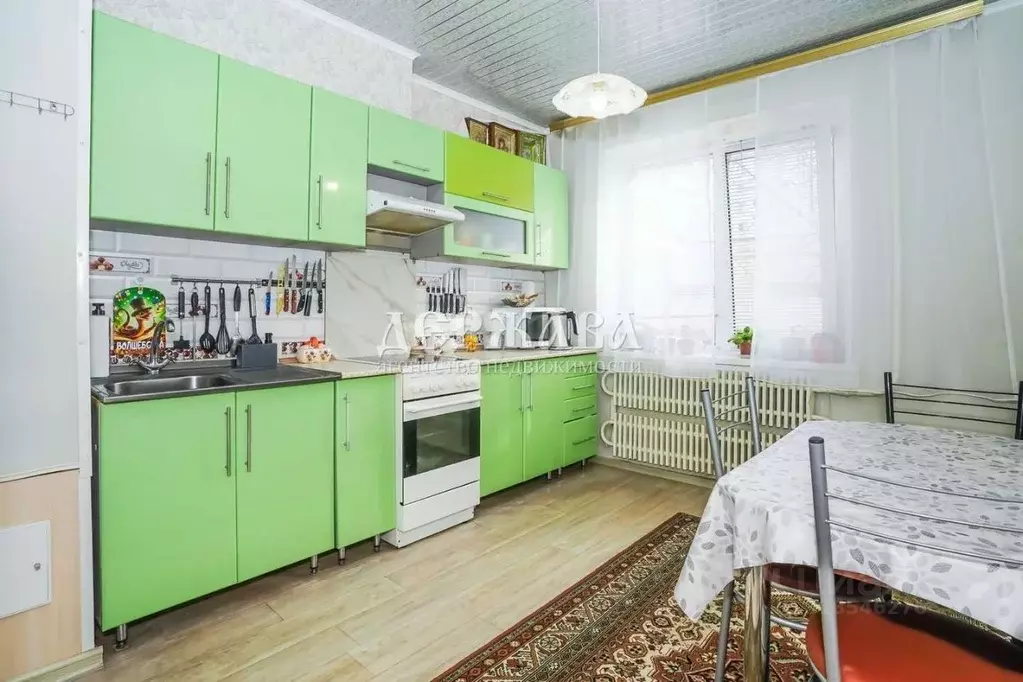 3-к кв. Белгородская область, Старый Оскол Королева мкр, 1 (63.0 м) - Фото 0