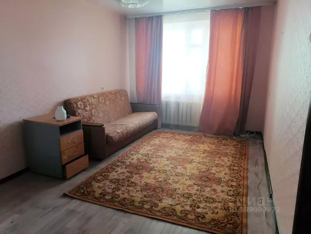 1-к кв. Курганская область, Курган Заозерный жилрайон, 3-й мкр, 6 ... - Фото 0