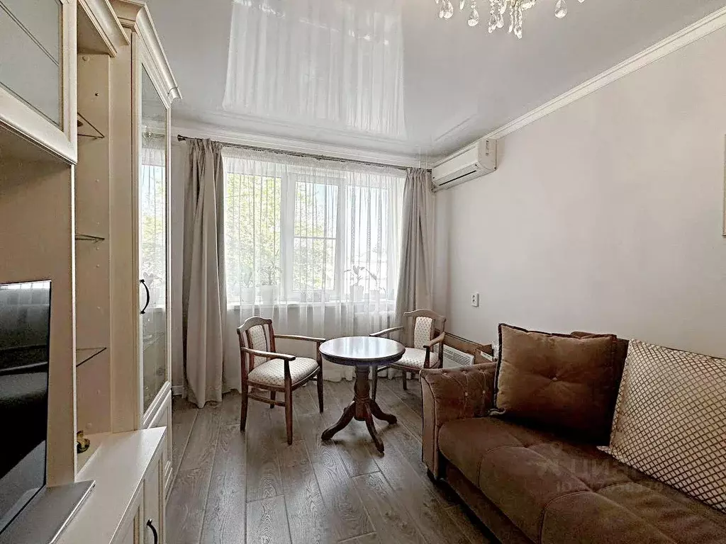 Квартира, 3 комнаты, 60 м - Фото 0