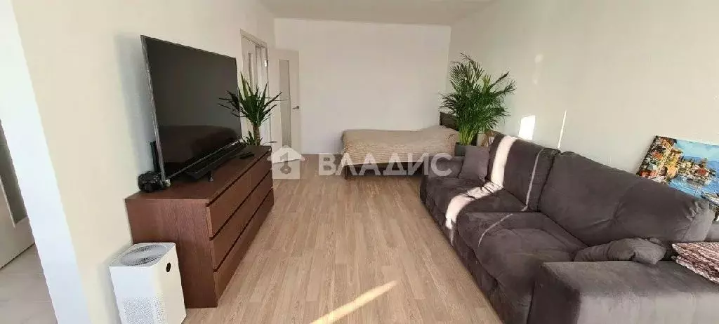 Продается 1-комнатная квартира - Фото 1