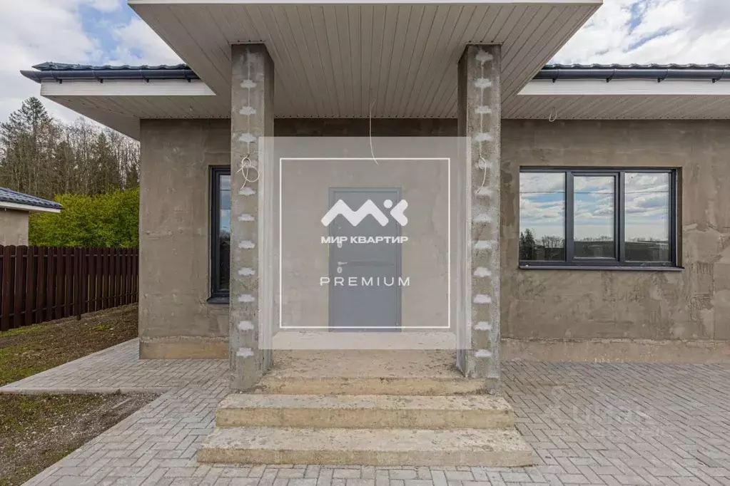 Дом в Ленинградская область, Волосовский район, Рабитицкое с/пос, д. ... - Фото 1