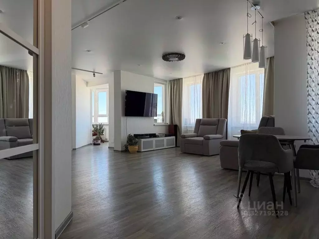 3-к кв. Самарская область, Самара ул. Луначарского, 3 (118.0 м) - Фото 2