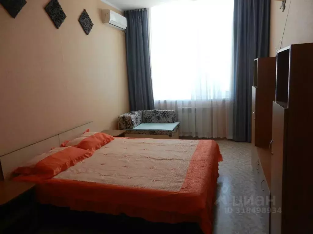 1-к кв. Краснодарский край, Геленджик Херсонская ул., 72 (42.0 м) - Фото 0