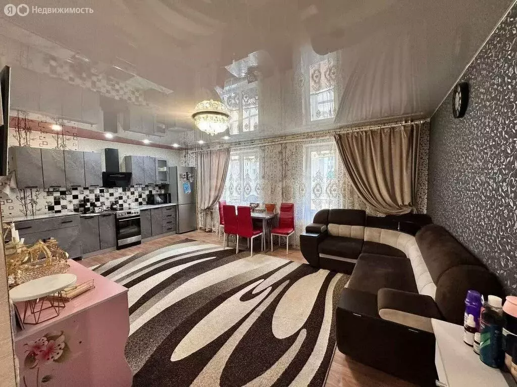 3-комнатная квартира: Иркутск, улица Павла Красильникова, 219/3 (70 м) - Фото 1