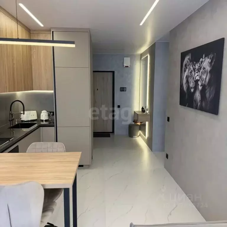 2-к кв. Тюменская область, Тюмень ул. Разведчика Кузнецова, 7 (62.0 м) - Фото 1