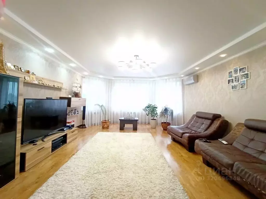 4-к кв. Смоленская область, Вязьма ул. Мира, 2А (130.3 м) - Фото 1