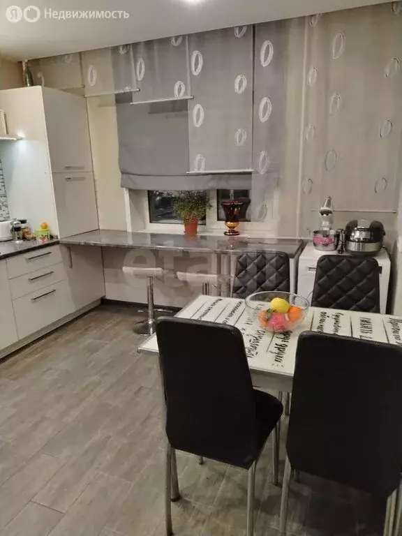 3-комнатная квартира: Ульяновский район, рабочий посёлок Ишеевка, ... - Фото 1