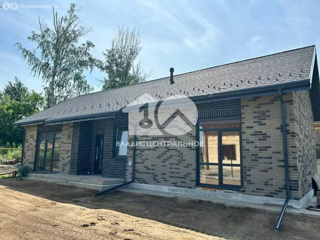 Дом в Мочищенский сельсовет, посёлок Озёрный, микрорайон Солнечный, ... - Фото 1