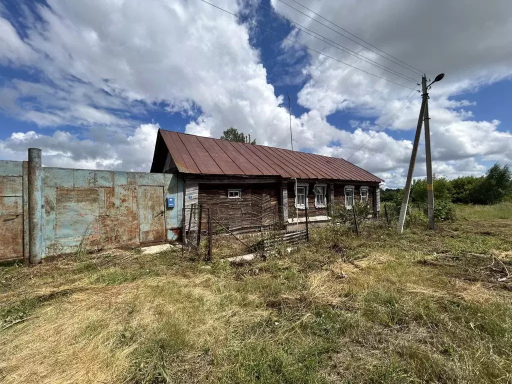 Дом в Татарстан, Кайбицкий район, Большеподберезинское с/пос, с. ... - Фото 1