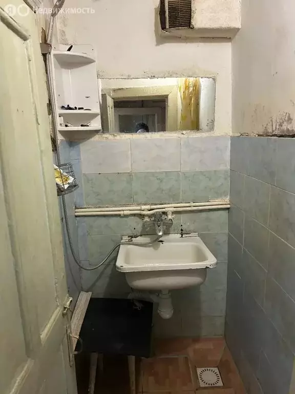 1к в 6-комнатной квартире (12 м) - Фото 1