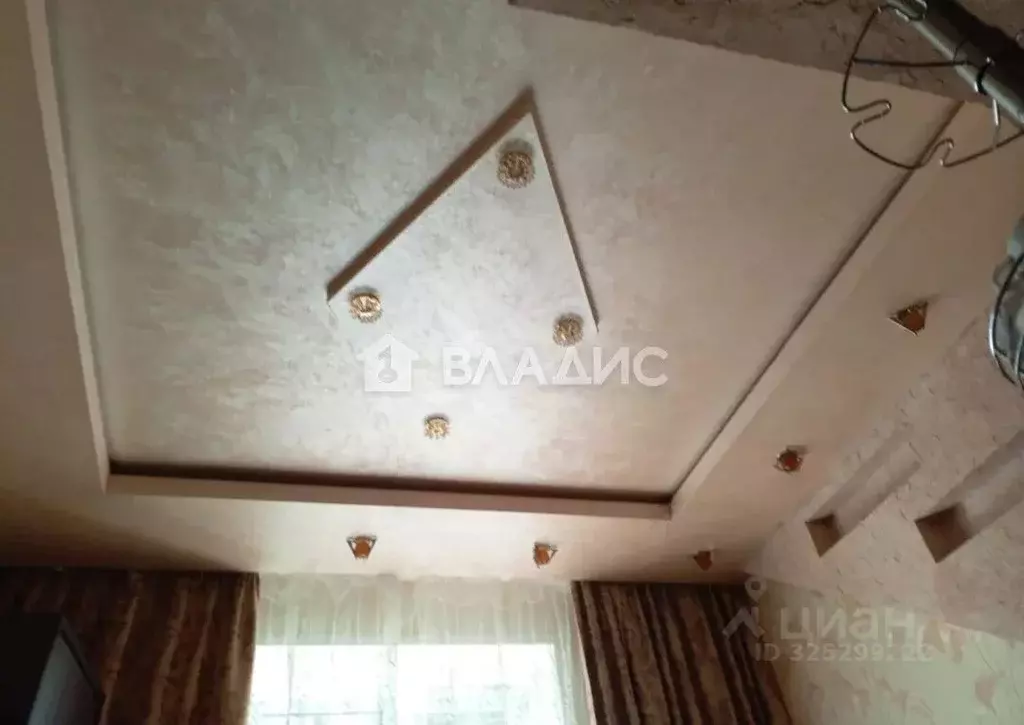 Комната Калужская область, Калуга Ромодановские Дворики мкр, ул. ... - Фото 2