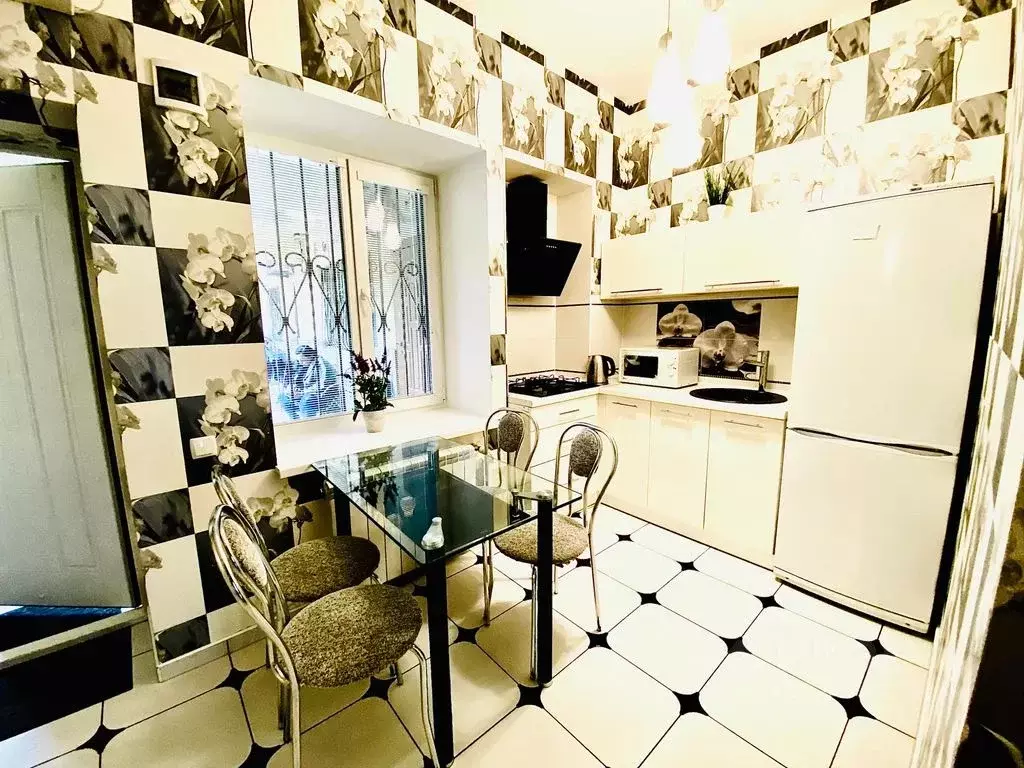 2-к кв. Крым, Ялта ул. Кирова, 29 (47.0 м) - Фото 0