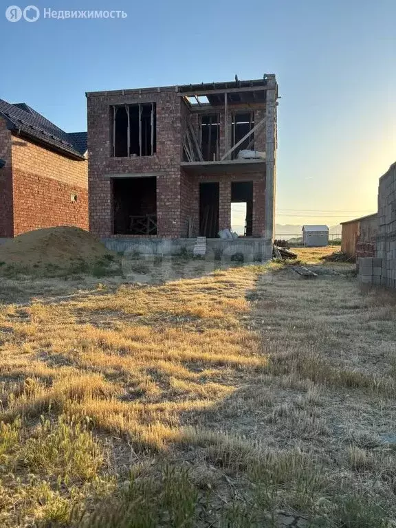 Дом в Каспийск, 20-я линия (142 м) - Фото 2