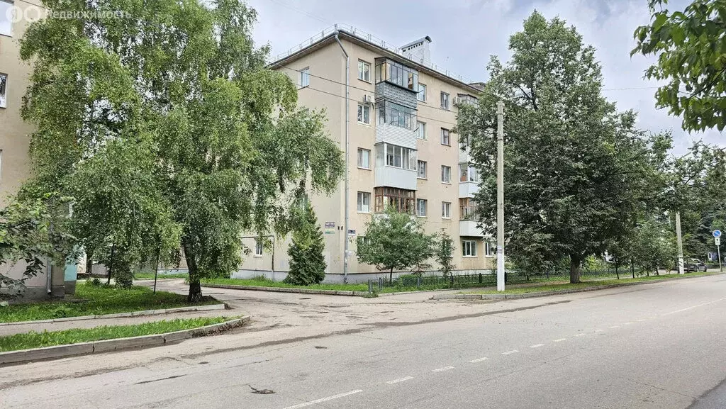 2-комнатная квартира: Октябрьский, Девонская улица, 14 (42.7 м) - Фото 0