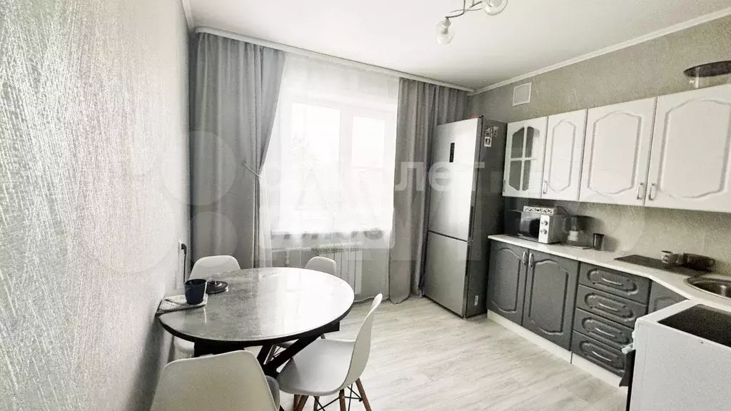 3-к. квартира, 70 м, 3/5 эт. - Фото 0