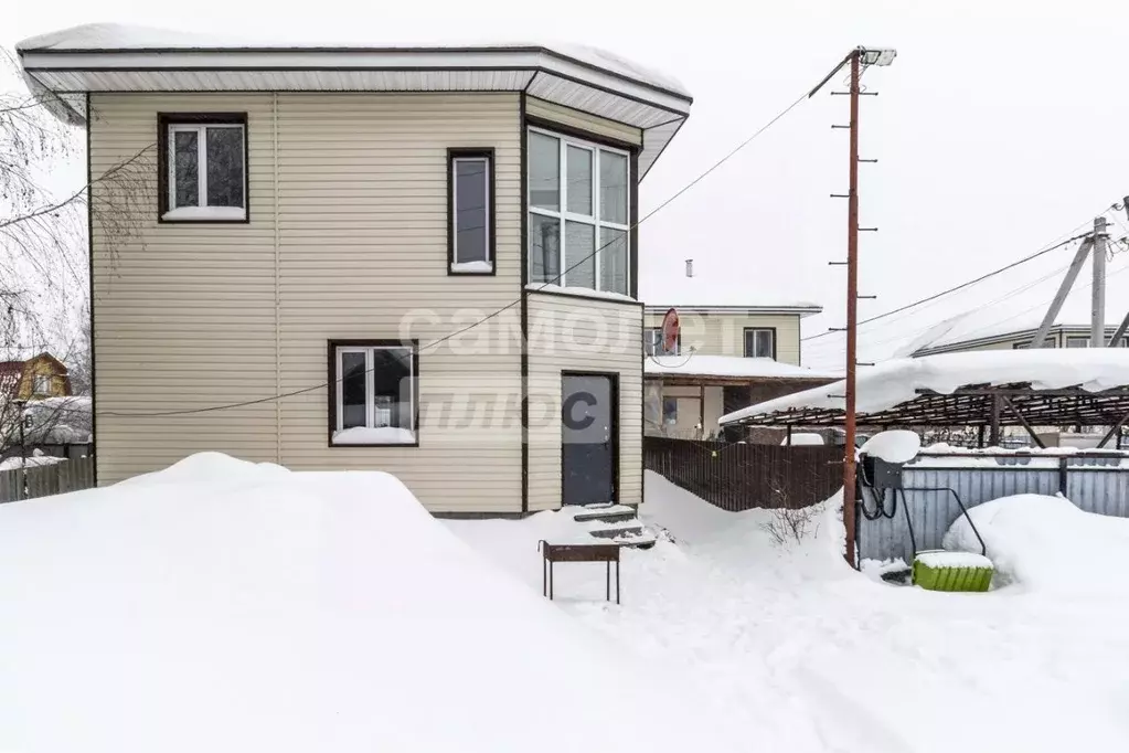 Дом в Ханты-Мансийский АО, Сургут Буровик КС, ул. Шестая (105 м) - Фото 2