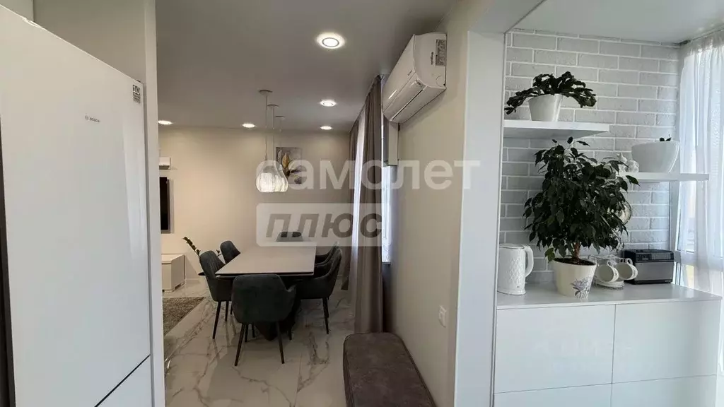 3-к кв. Курская область, Курск просп. Надежды Плевицкой, 23 (68.0 м) - Фото 2