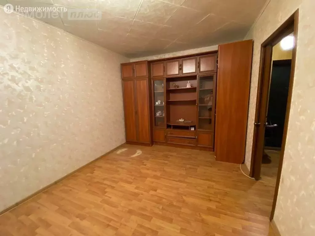 1-комнатная квартира: Красноармейск, улица Морозова, 8 (32 м) - Фото 0