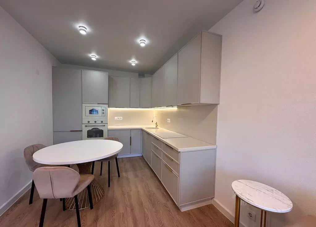 3-к кв. Москва Очаковское ш., 5к2 (78.0 м) - Фото 2