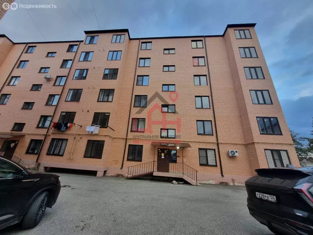 5-комнатная квартира: Ессентукская, улица Гагарина, 100 (177 м) - Фото 0