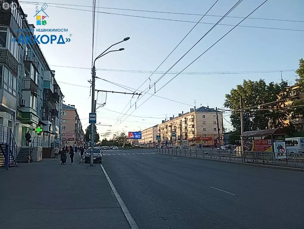 1к в 6-комнатной квартире (17 м) - Фото 0