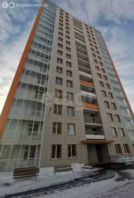 3-комнатная квартира: Пермь, улица Толмачёва, 15 (80.7 м) - Фото 2