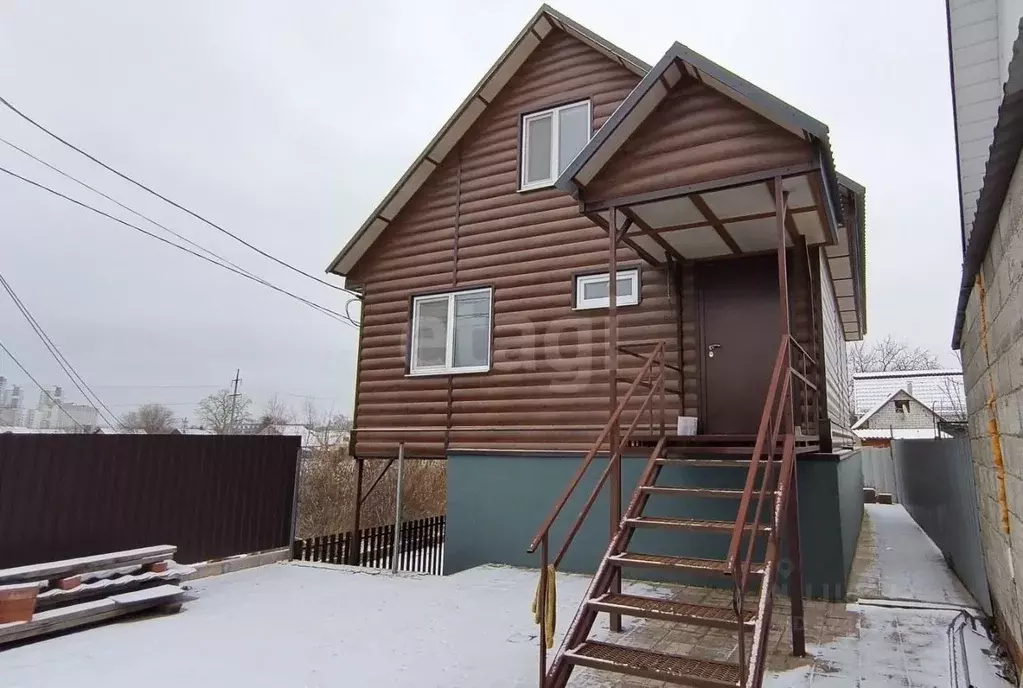 Дом в Саратовская область, Энгельс пос. Дачный,  (126 м) - Фото 2