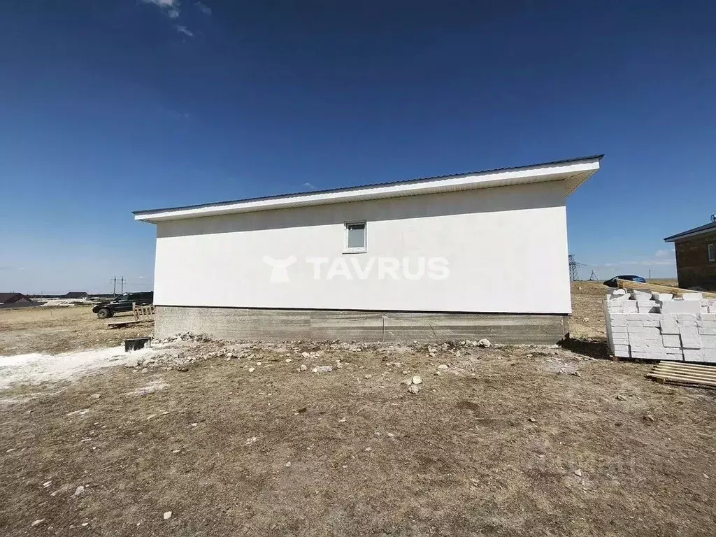 Дом в Крым, Симферопольский район, с. Трудовое ул. Гагарина (120 м) - Фото 2