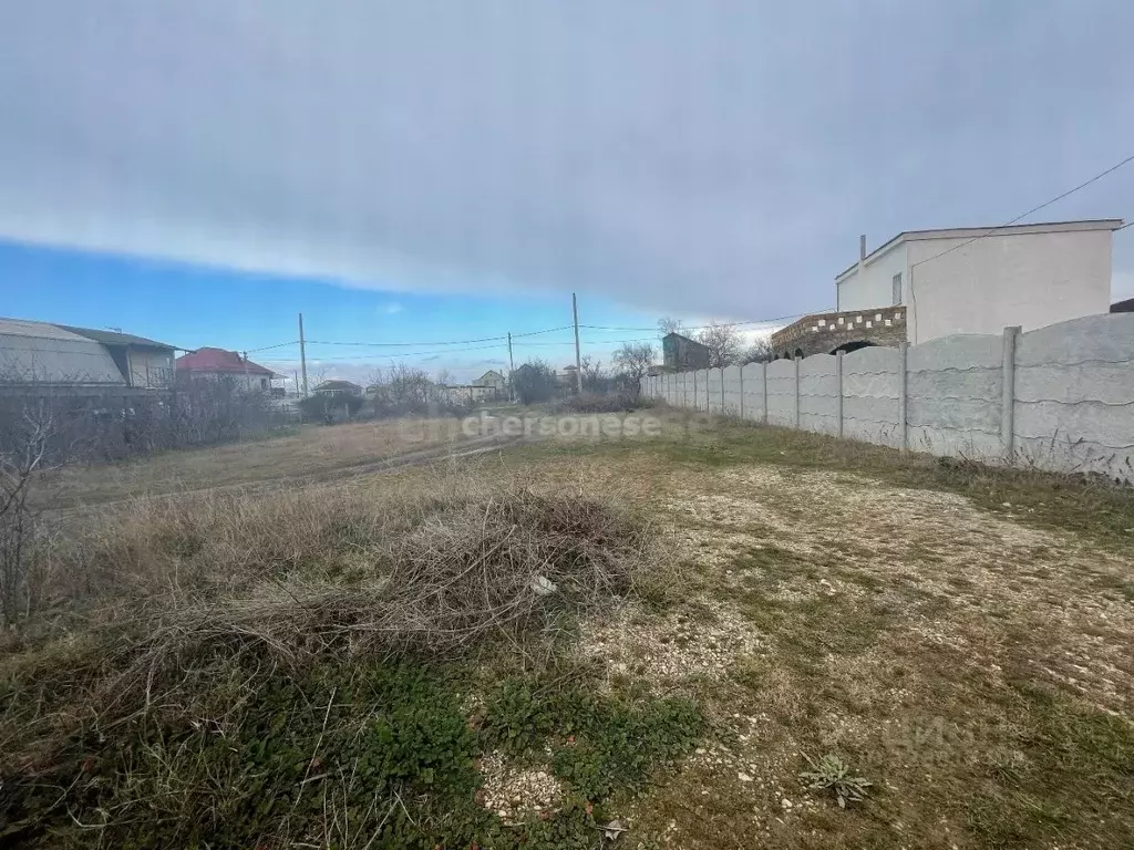 Участок в Севастополь Чайка-1 садовое товарищество, ул. Спортивная ... - Фото 1