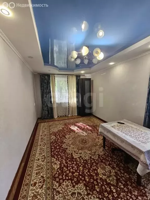 2-комнатная квартира: Тюмень, улица Республики, 180 (42 м) - Фото 0