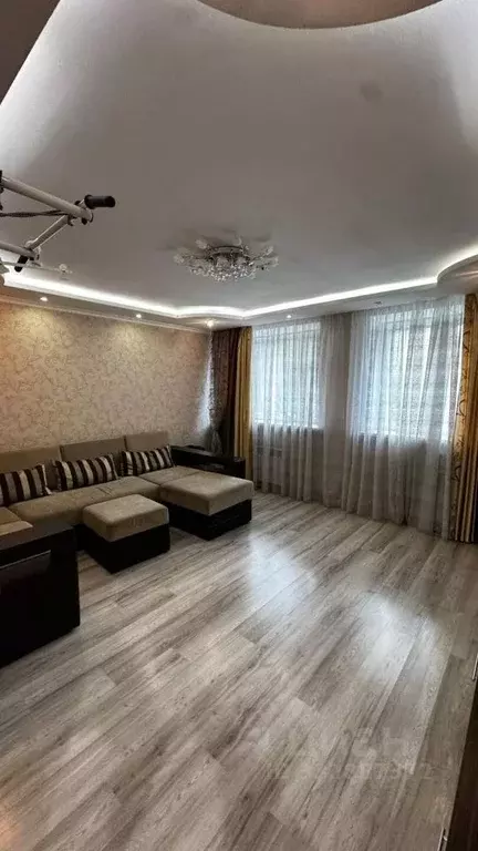 3-к кв. Чувашия, Чебоксары ул. Академика Королева, 5 (98.0 м) - Фото 1