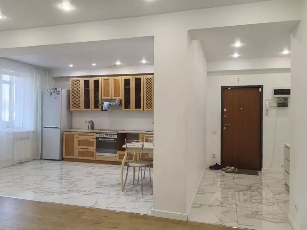2-к кв. Иркутская область, Иркутск Крылатый мкр, 14 (71.4 м) - Фото 2