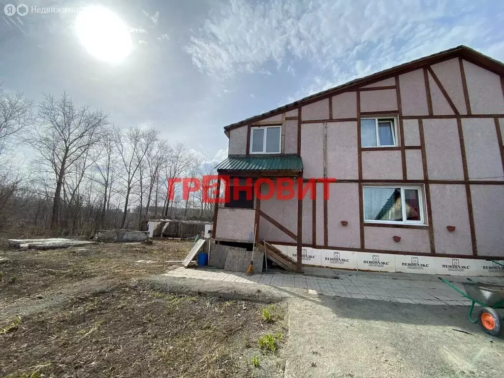 Дом в село Раздольное, Зелёный переулок, 1/1 (281.9 м) - Фото 0