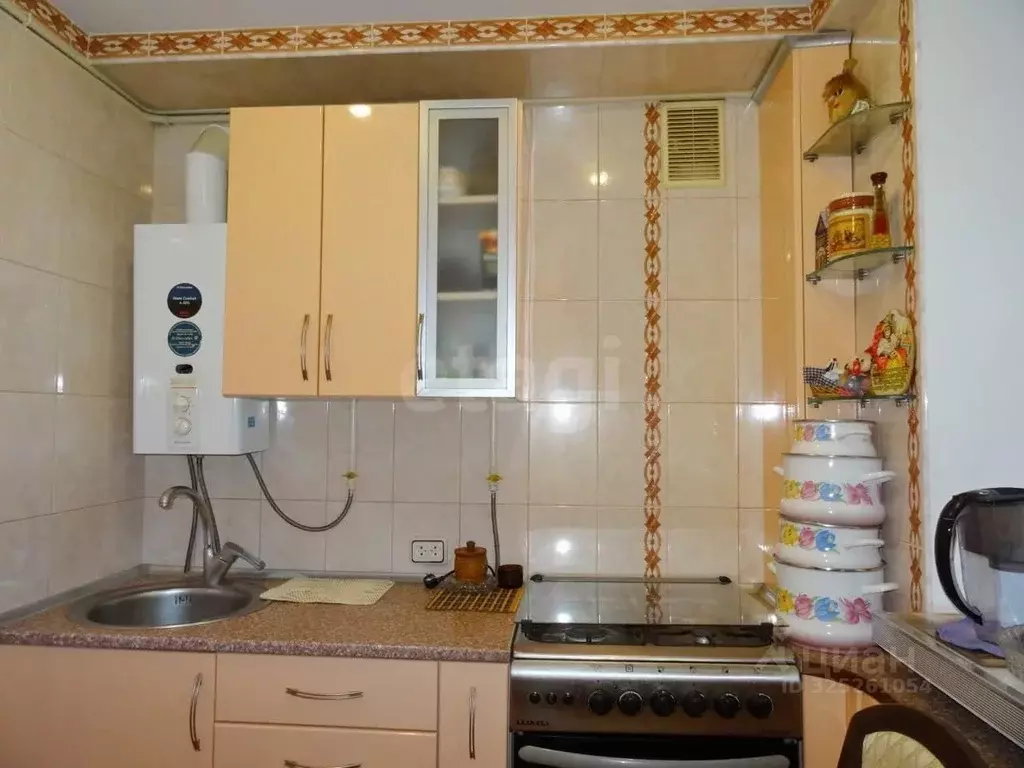 2-к кв. Крым, Симферополь ул. Миллера (46.0 м) - Фото 1