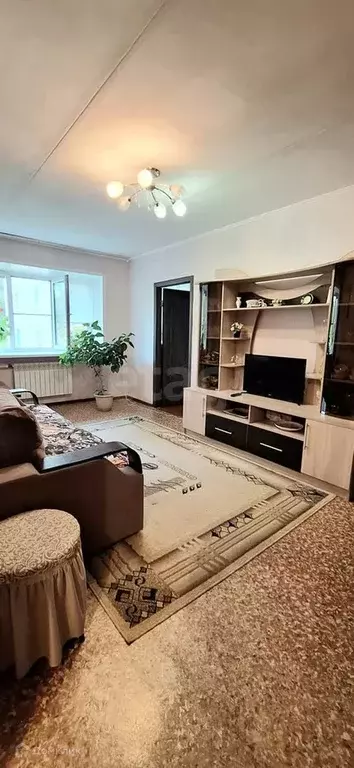 Продаётся 3-к квартира, 42.9 м - Фото 1