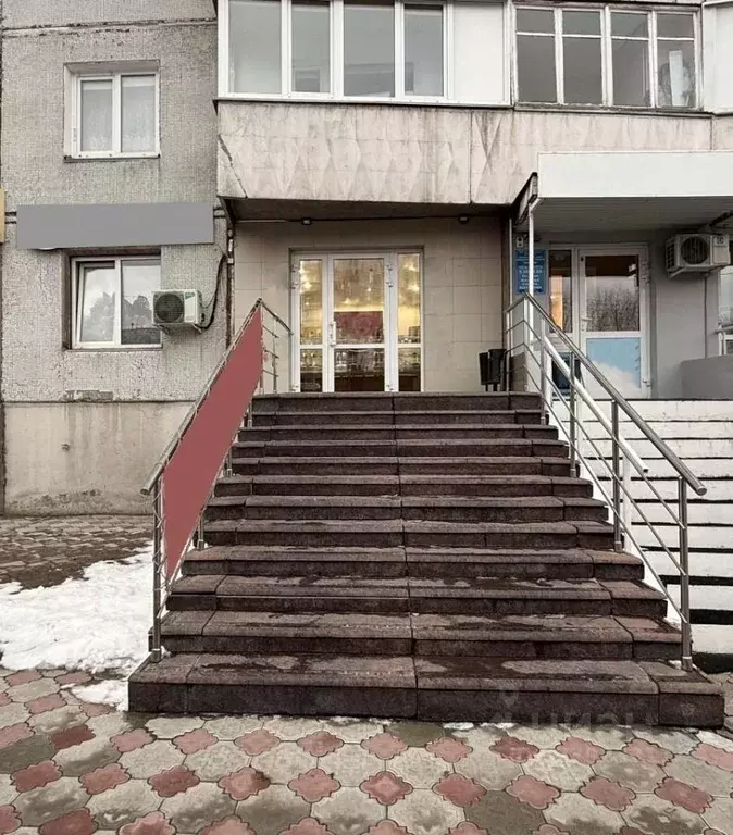 Помещение свободного назначения в Омская область, Омск ул. ... - Фото 1