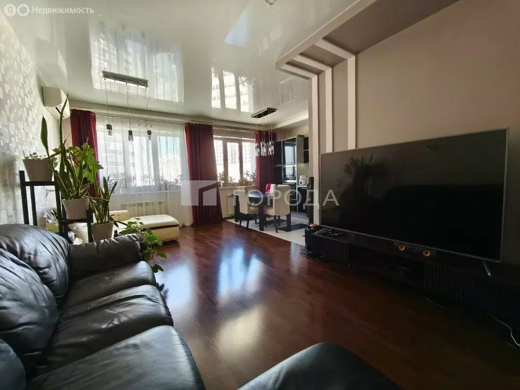 3-комнатная квартира: Новосибирск, улица Галущака, 17 (83 м) - Фото 1