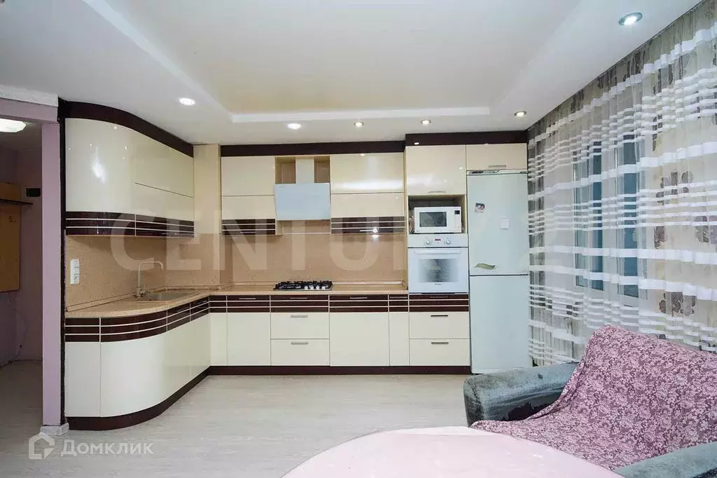 Продаётся 4-к квартира, 70.11 м - Фото 0