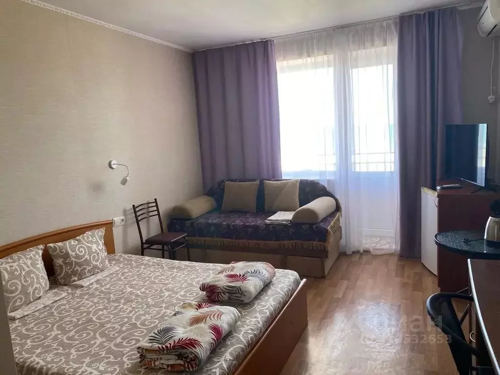 Комната Крым, Сакский район, с. Штормовое ул. Набережная, 34Б - Фото 1