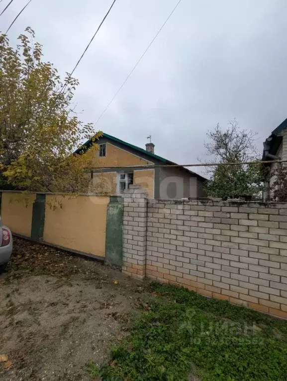 Дом в Крым, Черноморский район, с. Новосельское ул. Победы, 13 (93 м) - Фото 1