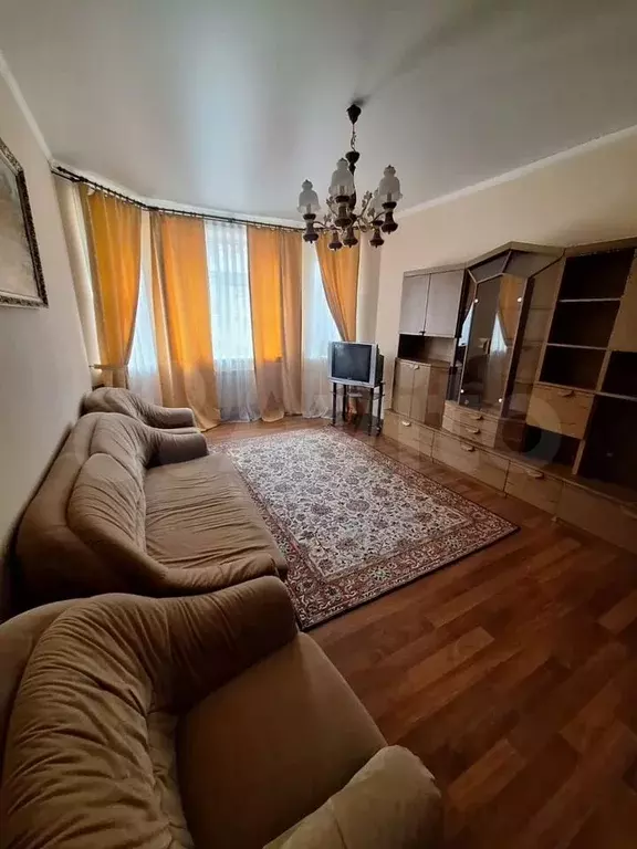 2-к. квартира, 76 м, 1/5 эт. - Фото 1