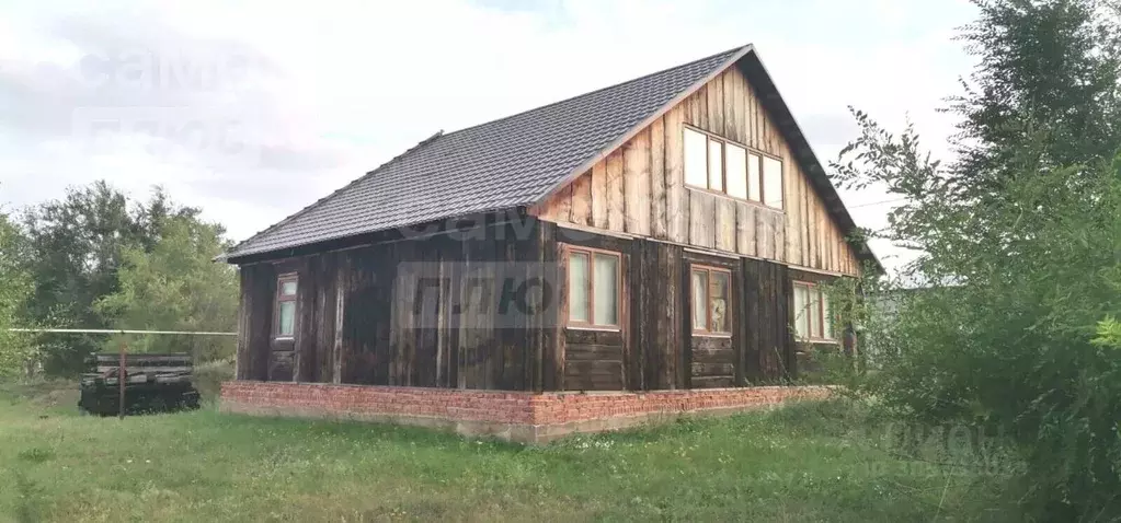 Дом в Оренбургская область, Переволоцкий район, с. Родничный Дол ул. ... - Фото 0