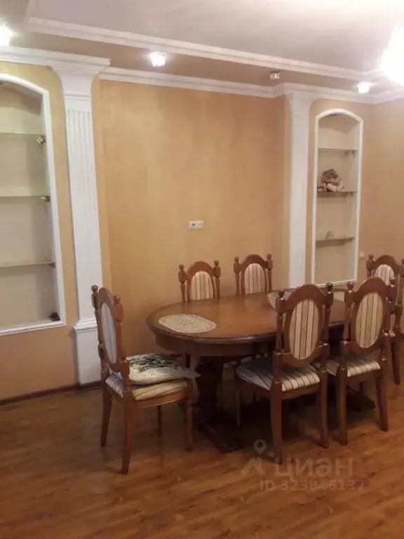 3-к кв. Омская область, Омск ул. Чкалова, 31 (127.0 м) - Фото 1