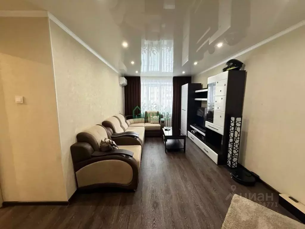 3-к кв. Тюменская область, Тобольск 4-й мкр, 11А (65.0 м) - Фото 2