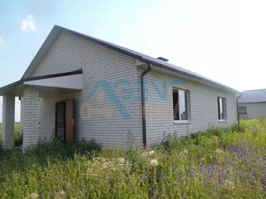Дом в Белгородская область, Белгородский район, с. Стрелецкое ул. ... - Фото 0
