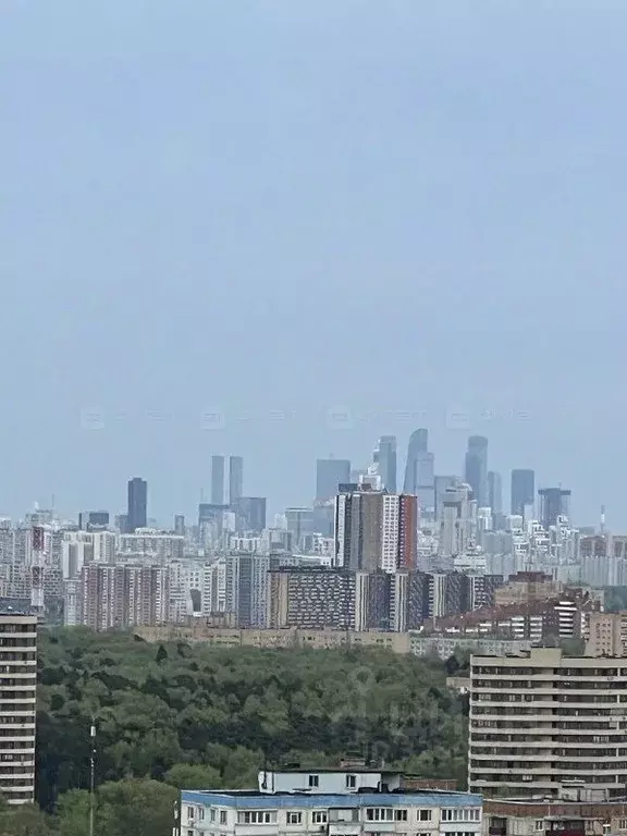 1-к кв. Московская область, Красногорск бул. Космонавтов, 12 (30.0 м) - Фото 1