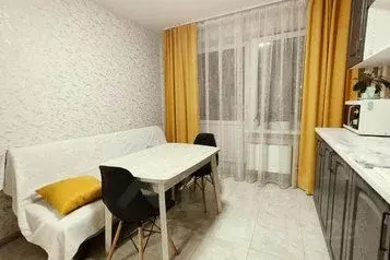 1-к кв. Псковская область, Псков ул. Крестки, 3 (40.0 м) - Фото 0