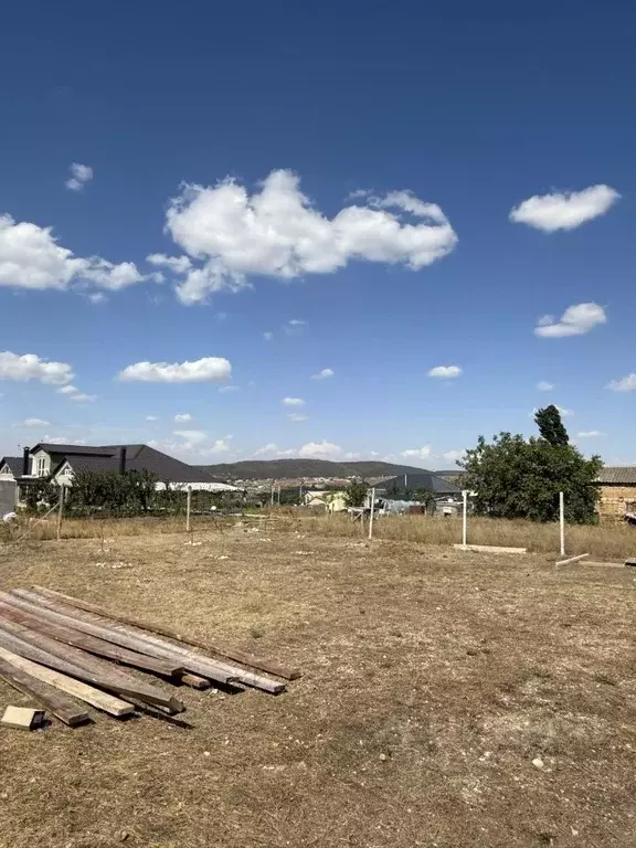 Участок в Крым, Симферопольский район 1 (13.0 сот.) - Фото 0