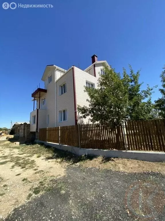 Дом в Фрунзе, Октябрьская улица, 68 (576 м) - Фото 1