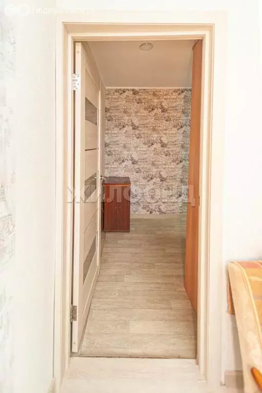 2-комнатная квартира: Северск, улица Строителей, 17 (42.5 м) - Фото 0